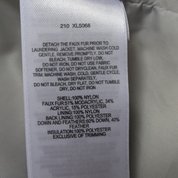 Columbia Down Filled Hooded Jacket - Picture 15 of 16